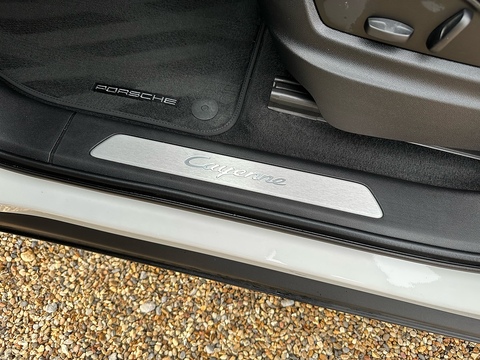 3.0 V6 E-Hybrid 17.9kWh SUV 5dr Petrol Plug-in Hybrid TiptronicS 4WD Euro 6 (s/s) (3.6kW Charger) (462 ps)