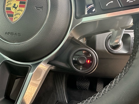 3.0 V6 E-Hybrid 17.9kWh SUV 5dr Petrol Plug-in Hybrid TiptronicS 4WD Euro 6 (s/s) (3.6kW Charger) (462 ps)