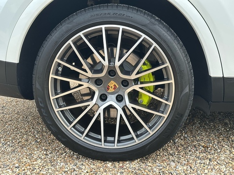 3.0 V6 E-Hybrid 17.9kWh SUV 5dr Petrol Plug-in Hybrid TiptronicS 4WD Euro 6 (s/s) (3.6kW Charger) (462 ps)