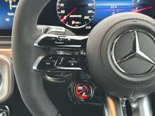 Mercedes-Benz AMG G63 Carbon Edition 