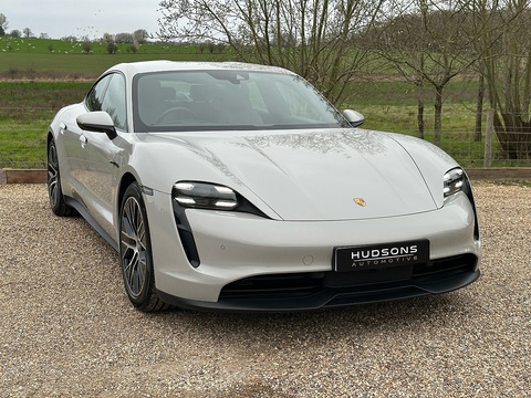 Performance 0.0 4dr Saloon Automatic Electric