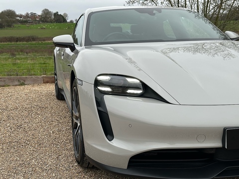 Performance 0.0 4dr Saloon Automatic Electric