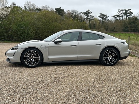 Performance 0.0 4dr Saloon Automatic Electric
