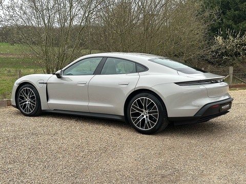 Performance 0.0 4dr Saloon Automatic Electric