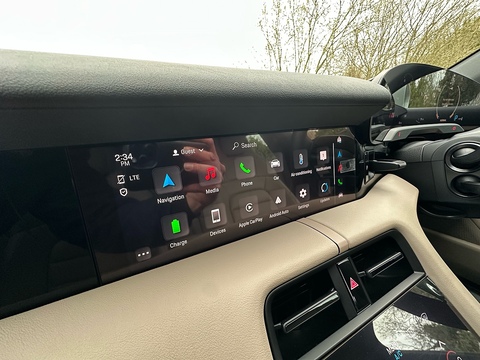 Performance 0.0 4dr Saloon Automatic Electric