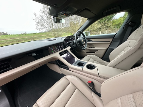 Performance 0.0 4dr Saloon Automatic Electric