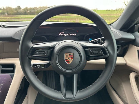 Performance 0.0 4dr Saloon Automatic Electric