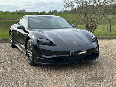 Performance 0.0 4dr Saloon Automatic Electric