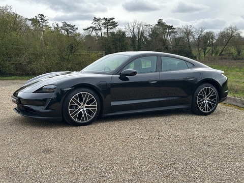 Performance 0.0 4dr Saloon Automatic Electric