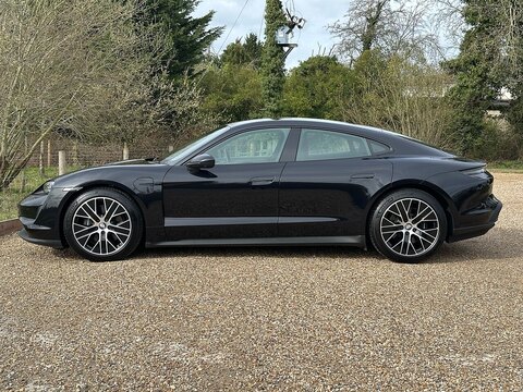 Performance 0.0 4dr Saloon Automatic Electric