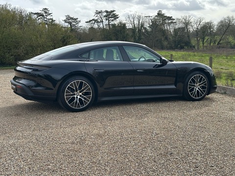 Performance 0.0 4dr Saloon Automatic Electric