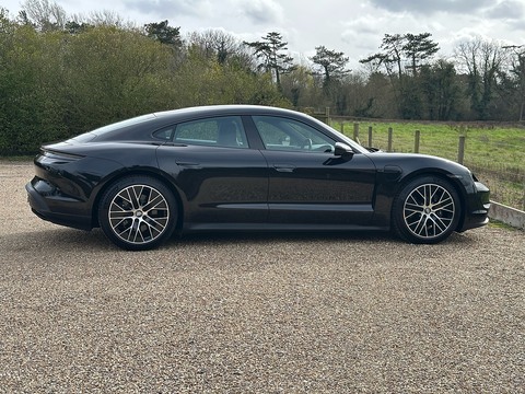 Performance 0.0 4dr Saloon Automatic Electric