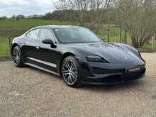 Porsche Taycan Performance 