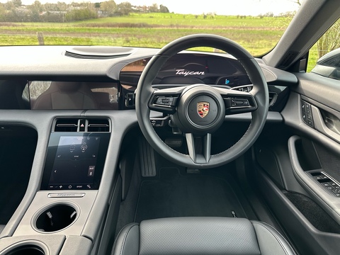 Performance 0.0 4dr Saloon Automatic Electric