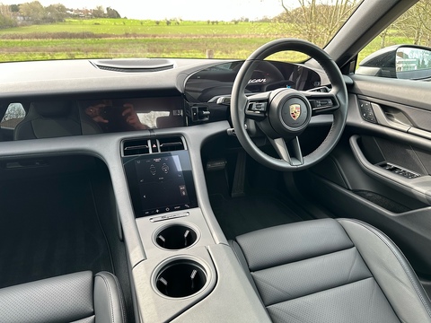 Performance 0.0 4dr Saloon Automatic Electric