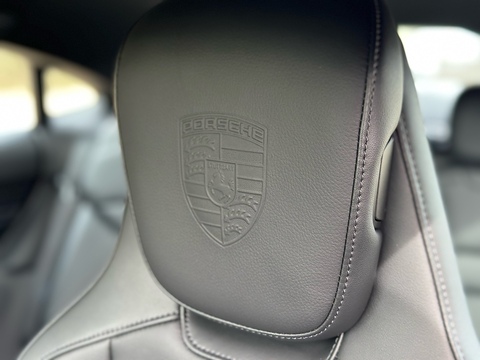 Performance 0.0 4dr Saloon Automatic Electric