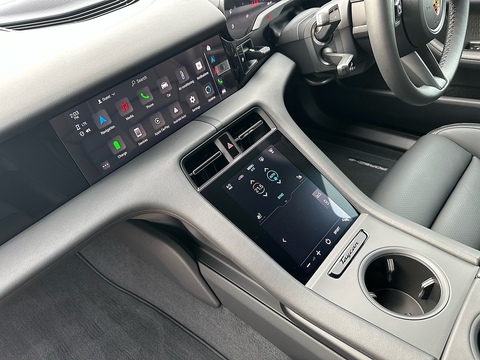 Performance 0.0 4dr Saloon Automatic Electric