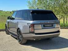 Land Rover Range Rover D300 MHEV Westminster Black 
