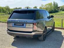 Land Rover Range Rover D300 MHEV Westminster Black 