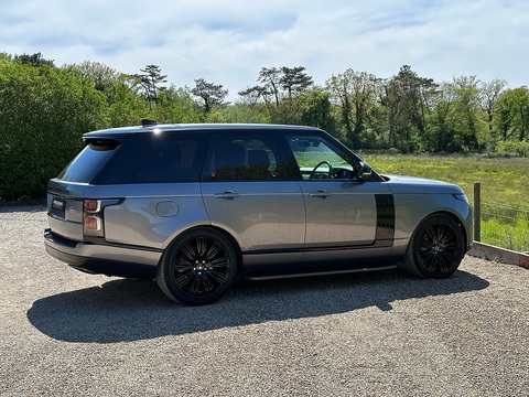 3.0 D300 MHEV Westminster Black SUV 5dr Diesel Auto 4WD Euro 6 (s/s) (300 ps)