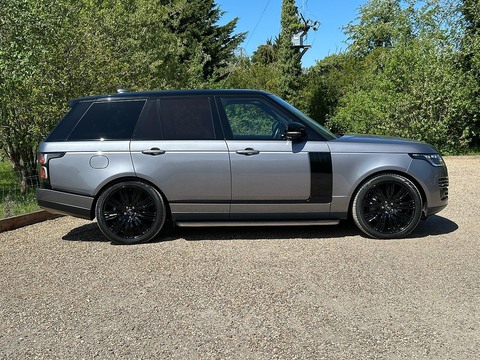 3.0 D300 MHEV Westminster Black SUV 5dr Diesel Auto 4WD Euro 6 (s/s) (300 ps)