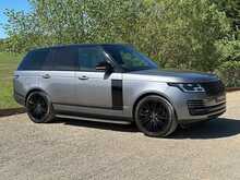 Land Rover Range Rover D300 MHEV Westminster Black 