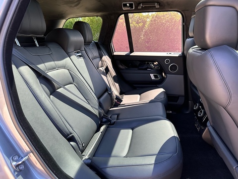 3.0 D300 MHEV Westminster Black SUV 5dr Diesel Auto 4WD Euro 6 (s/s) (300 ps)