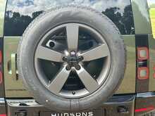 Land Rover Defender 110 Hard Top D350 X-Dynamic HSE 