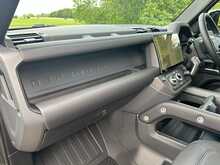 Land Rover Defender 110 Hard Top D350 X-Dynamic HSE 