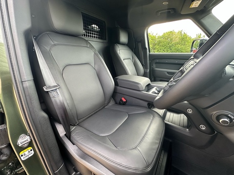 Hard Top D350 X-Dynamic HSE 3.0 5dr SUV Automatic Diesel