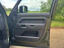 Land Rover Defender 110 Hard Top D350 X-Dynamic HSE 