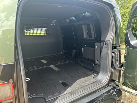 Hard Top D350 X-Dynamic HSE 3.0 5dr SUV Automatic Diesel