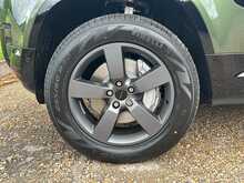 Land Rover Defender 110 Hard Top D350 X-Dynamic HSE 