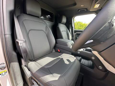 Hard Top D250 S 3.0 5dr SUV Automatic Diesel