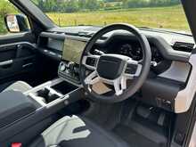 Land Rover Defender 110 Hard Top D250 S 