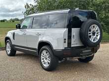 Land Rover Defender 110 Hard Top D250 S 