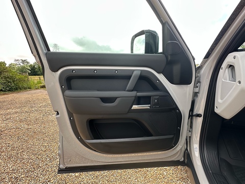 Hard Top D250 S 3.0 5dr SUV Automatic Diesel