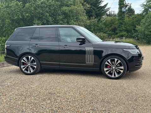 5.0 P565 V8 SV Autobiography Dynamic SUV 5dr Petrol Auto 4WD Euro 6 (s/s) (565 ps)