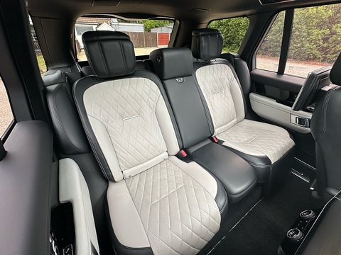 5.0 P565 V8 SV Autobiography Dynamic SUV 5dr Petrol Auto 4WD Euro 6 (s/s) (565 ps)