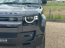 Land Rover Defender 110 Hard Top D350 X-Dynamic HSE 