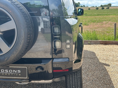 Hard Top D350 X-Dynamic HSE 3.0 5dr SUV Automatic Diesel
