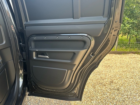 Hard Top D350 X-Dynamic HSE 3.0 5dr SUV Automatic Diesel
