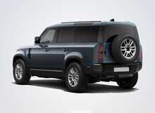 Land Rover Defender 110 Hard Top D250 S 