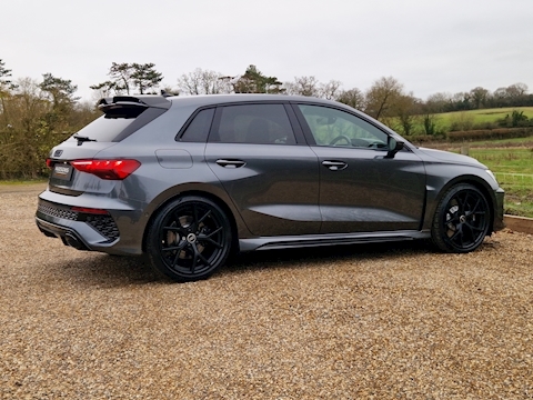2.5 TFSI Carbon Black S tronic Quattro 5dr Sportback Petrol Euro 6