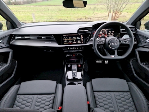 2.5 TFSI Carbon Black S tronic Quattro 5dr Sportback Petrol Euro 6