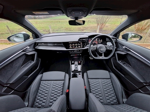 2.5 TFSI Carbon Black S tronic Quattro 5dr Sportback Petrol Euro 6