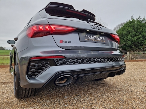 2.5 TFSI Carbon Black S tronic Quattro 5dr Sportback Petrol Euro 6