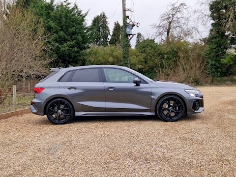 2.5 TFSI Carbon Black S tronic Quattro 5dr Sportback Petrol Euro 6