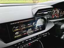 Audi RS3 TFSI Carbon Black S tronic Quattro 