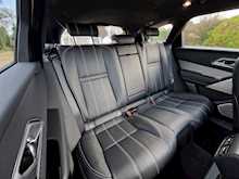 Land Rover Range Rover Velar P250 R-Dynamic SE 